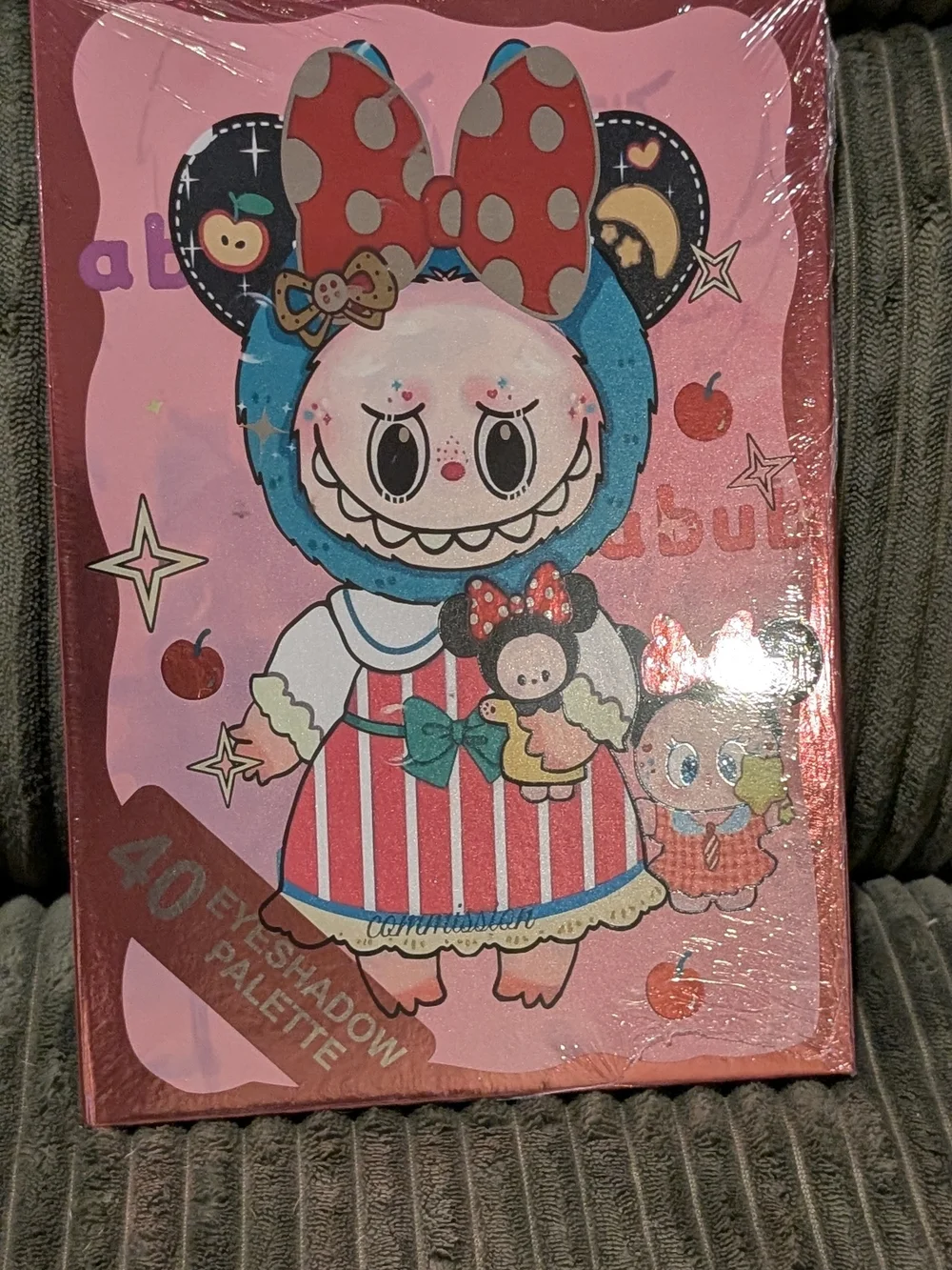 Cute Labubu Character Eyeshadow Palette - NEW
